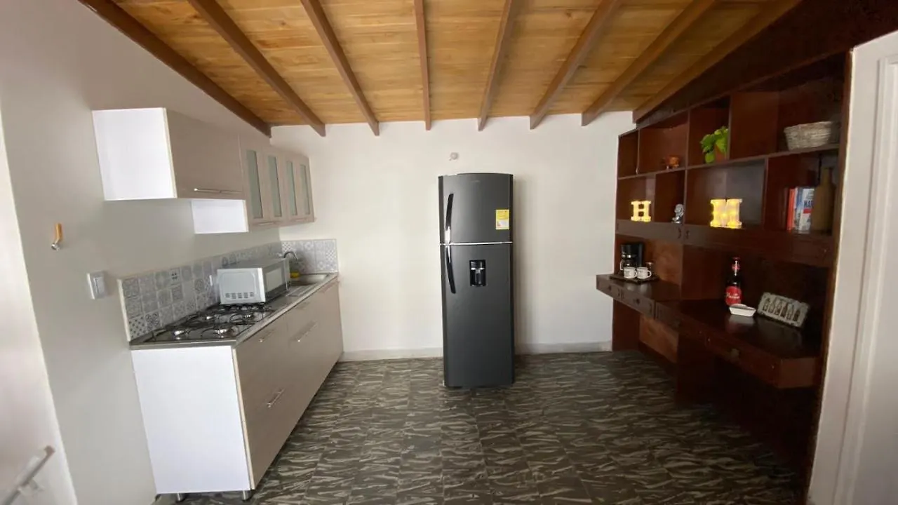 Apartamento 301 Mediterraneo Estadio Медельин Колумбия